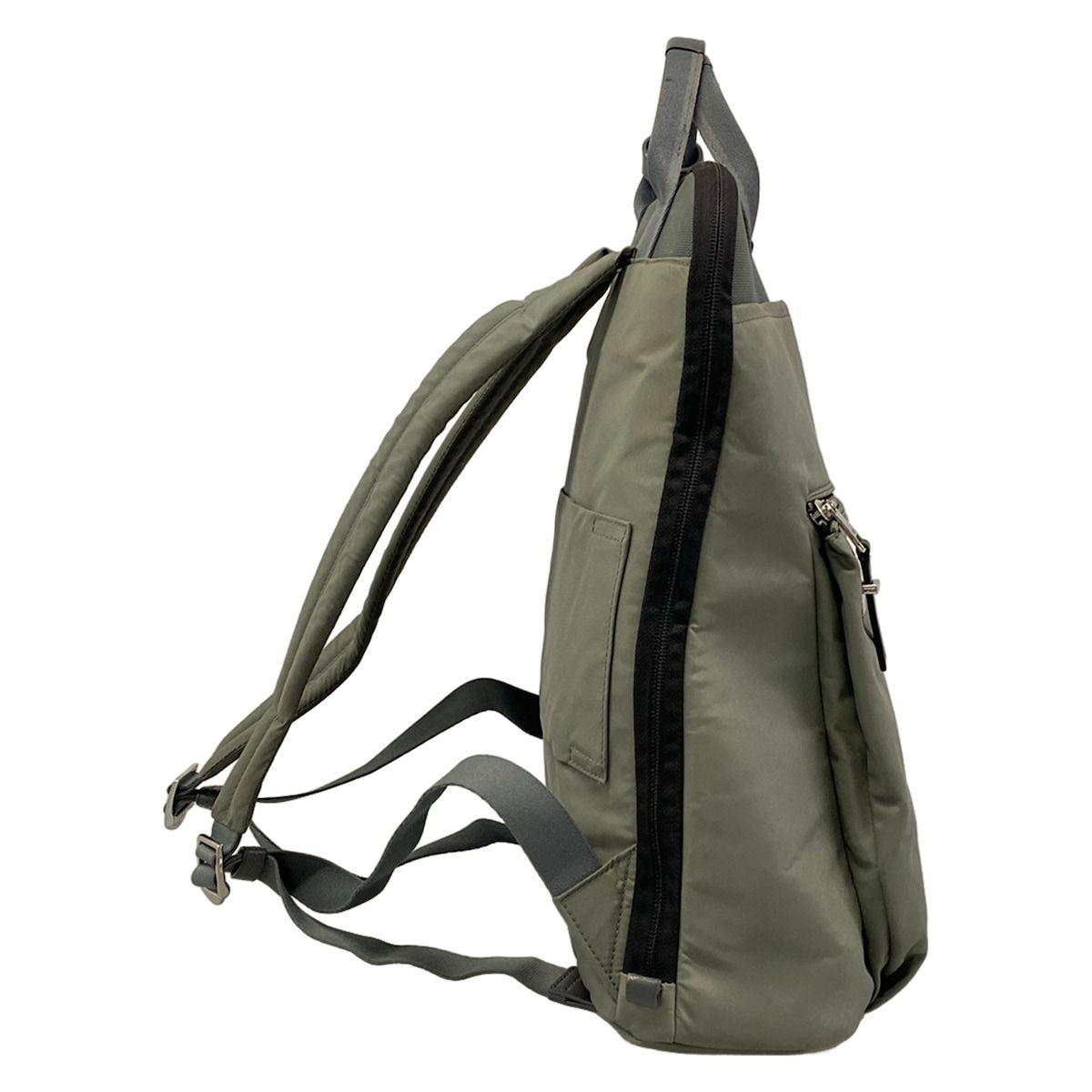 TUMI(トゥミ) リュックサック - 139718 グレー レザー - メルカリ