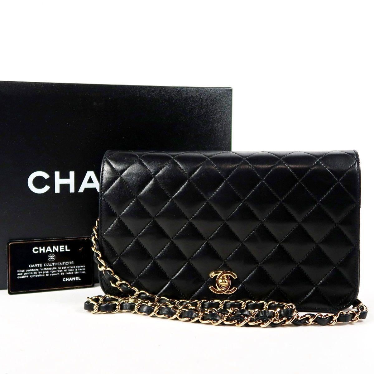 超美品】CHANEL シャネル ラムスキン マトラッセ チェーンショルダー