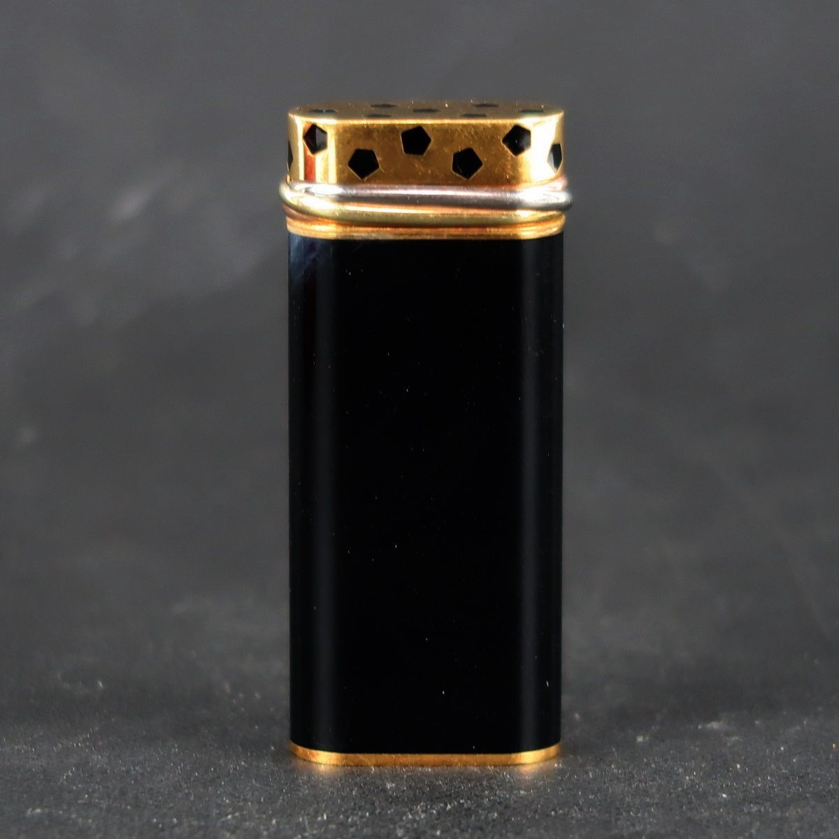 美品】Cartier カルティエ 高級ガスライター レオパード柄 トリニティ 