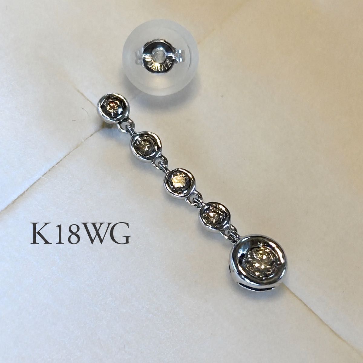 オファーあり★☆.*°☆*片方売りK18WG18金ダイヤモンドデザインピアス 刻印有 ピアス　5連