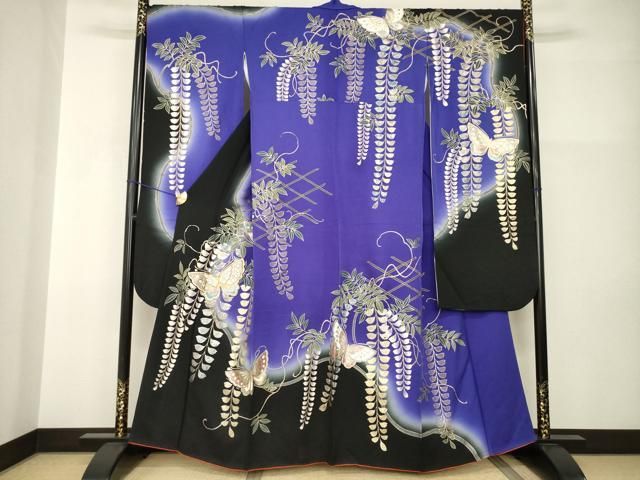 平和屋着物●豪華振袖　駒刺繍　花蝶文　暈し染め　金銀彩　そごう扱い　正絹　逸品　AABI0835ck