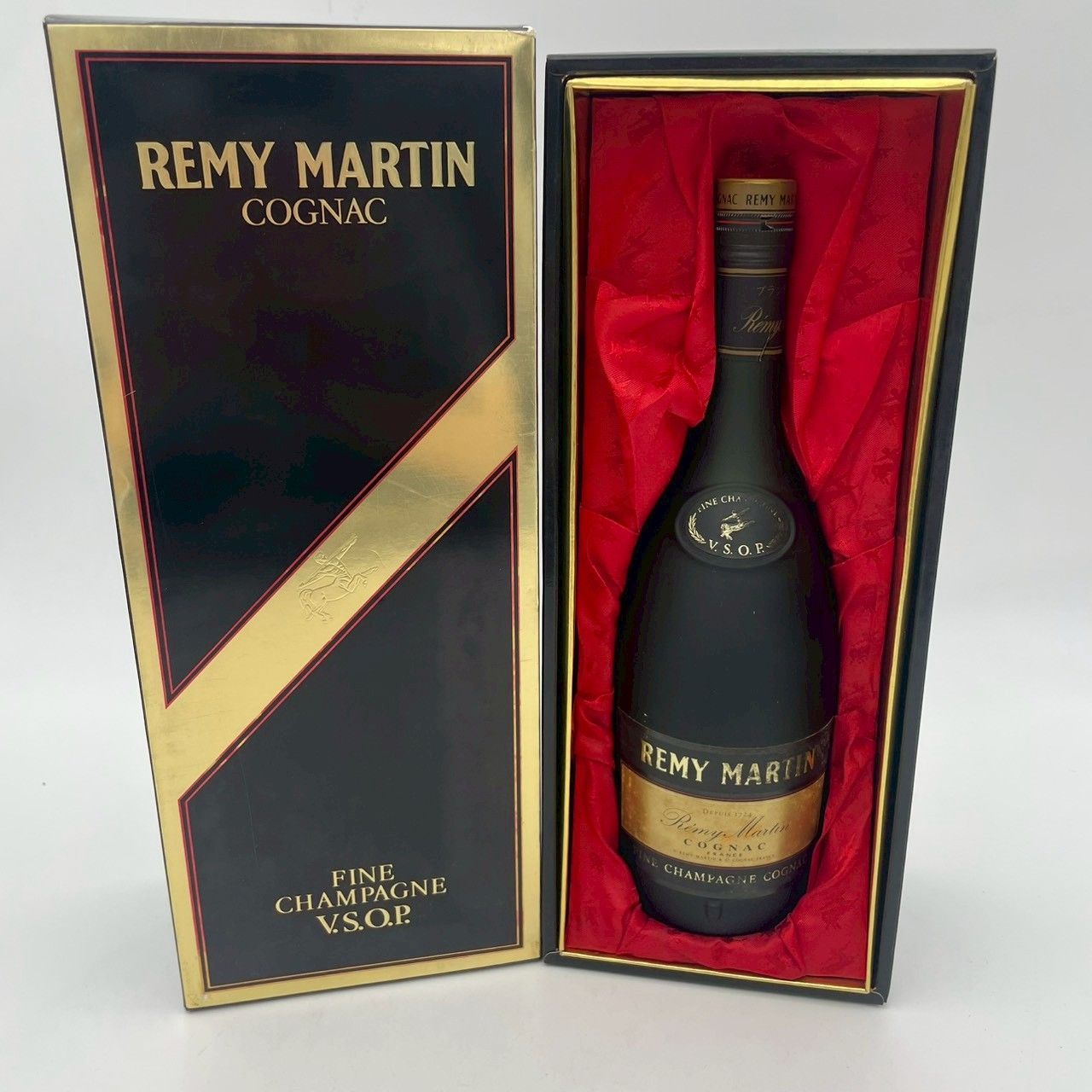 REMY MARTIN V.S.O.P FINE CHAMPAGNE COGNAC レミーマルタン ファインシャンパーニュ 700ml 40度 ②