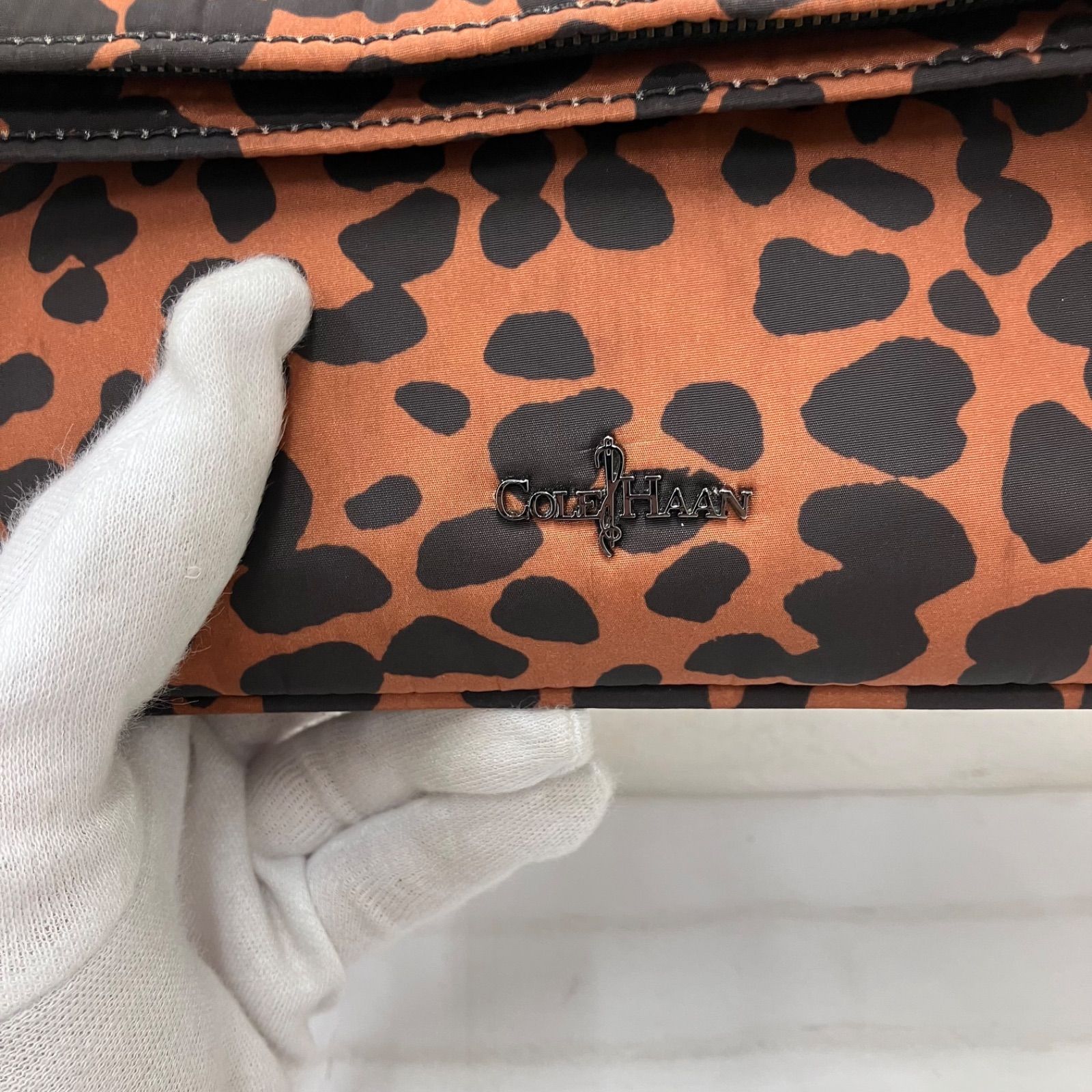 3733 Cole Haan コールハーン ショルダーバッグ 斜めがけ レオパード 