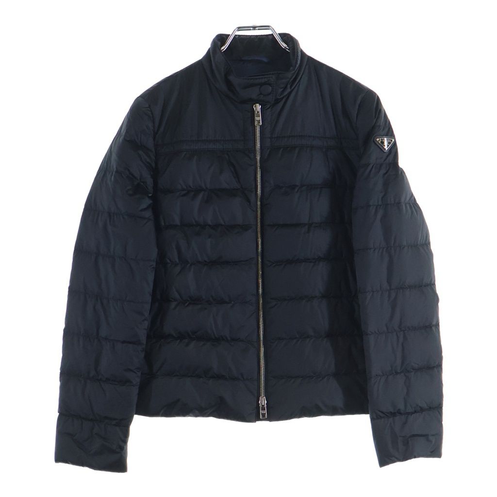 PRADA (プラダ) トライアングルロゴプレート スタンドカラー ジップアップ ダウンジャケット ブラック レディース 29B830