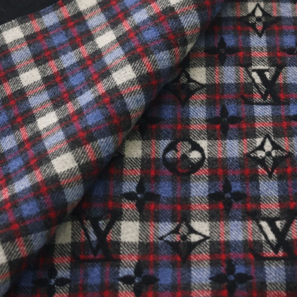 LOUIS VUITTON (ルイヴィトン) エシャルプ・モノグラム グラディエント