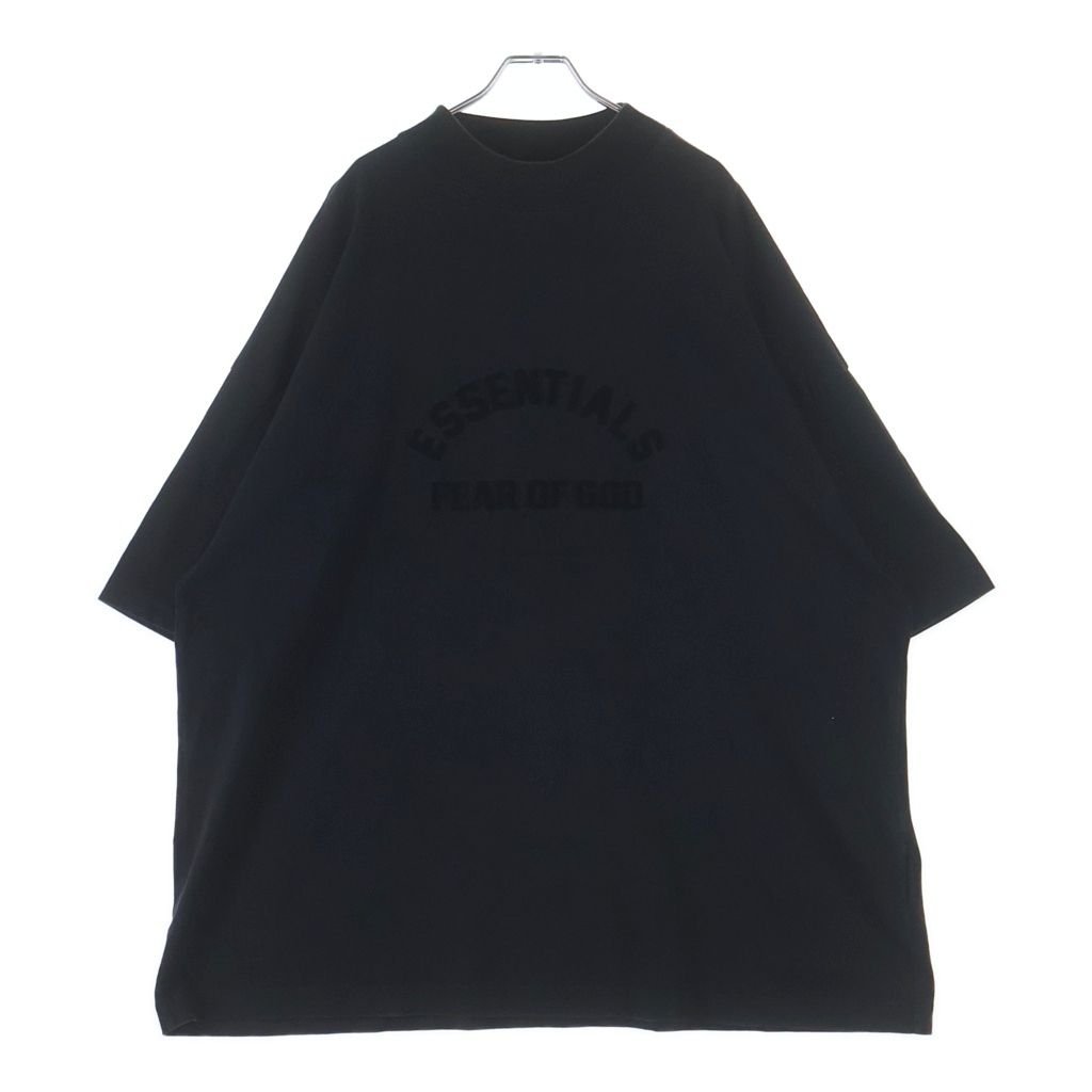 FEAR OF GOD ESSENTIALS (フィアオブゴッド エッセンシャルズ) ブランドロゴ モックネック 半袖Tシャツ カットソー ブラック