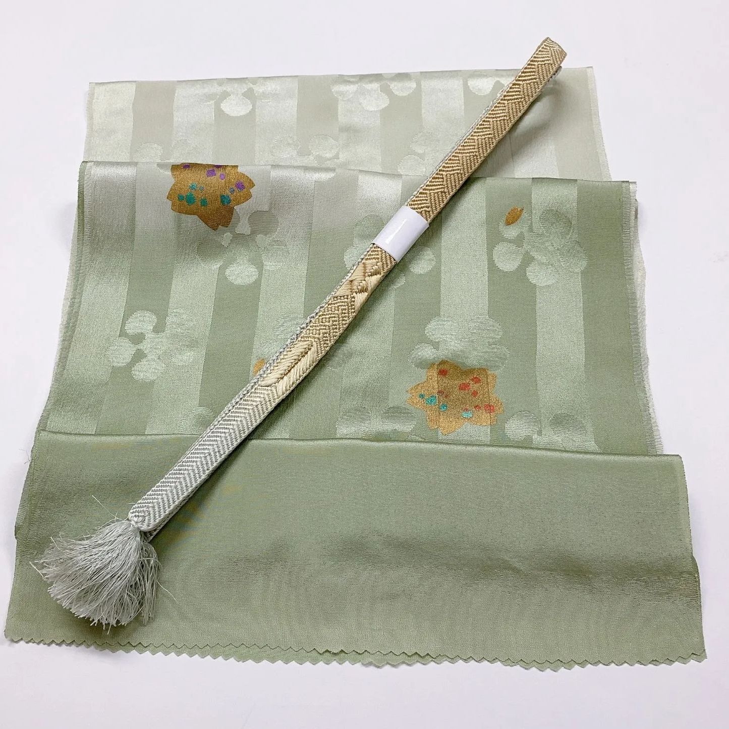 ［8023］帯締め 帯揚げ セット 花吉祥文様 金彩 正絹 着物 帯絞め