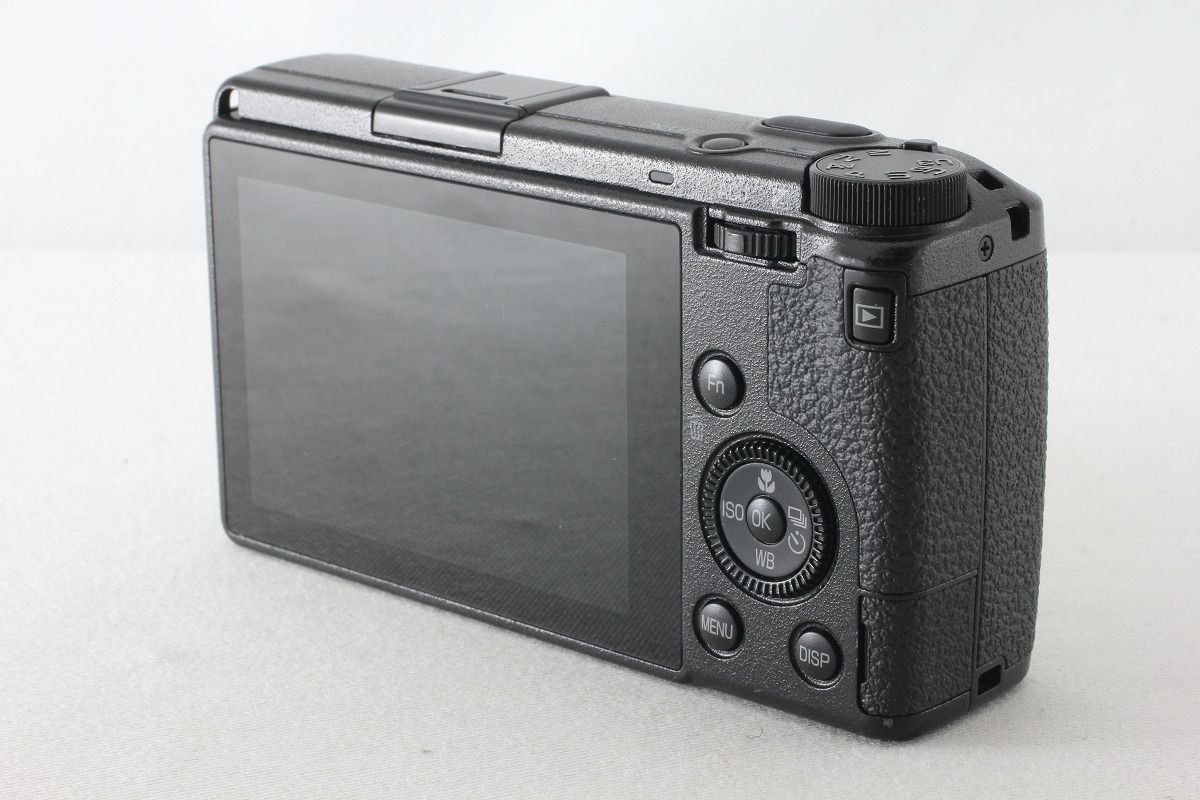 リコー RICOH GR III ブラック 僅か8216ショット 新品リングキャップ 付属品満載◇50592 リコー RICOH GR III ブラック 僅か8216ショット 新品リングキャップ 付属品満載◇50592