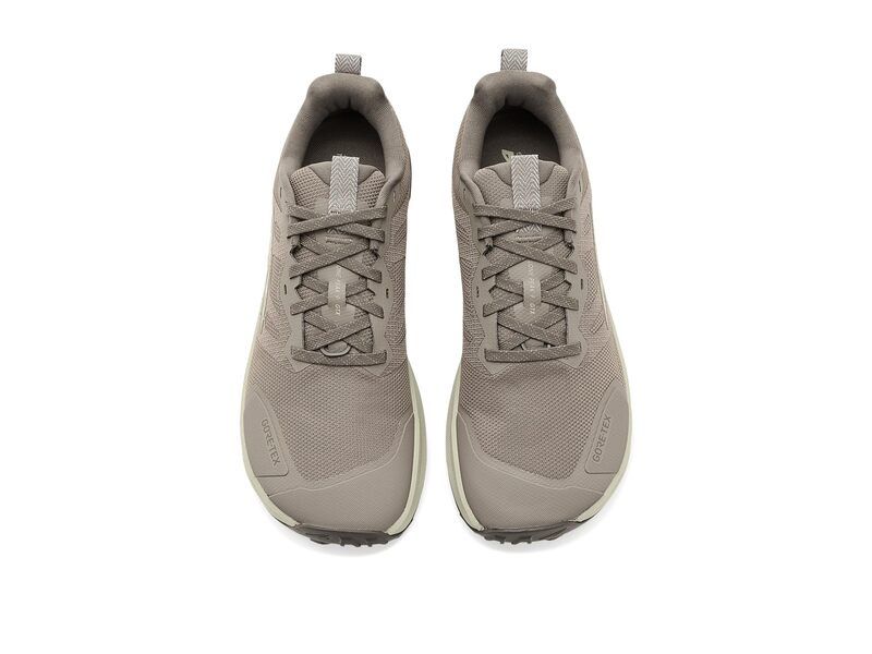 アルトラ メンズ シューズ スニーカー Altra Lone Peak 9 Gtx Taupe トープ アルトラ メンズ シューズ スニーカー Altra Lone Peak 9 Gtx Taupe トープ