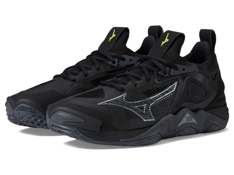 ミズノ メンズ シューズ スニーカー Mizuno Wave Momentum 3 BlackGrey ブラック