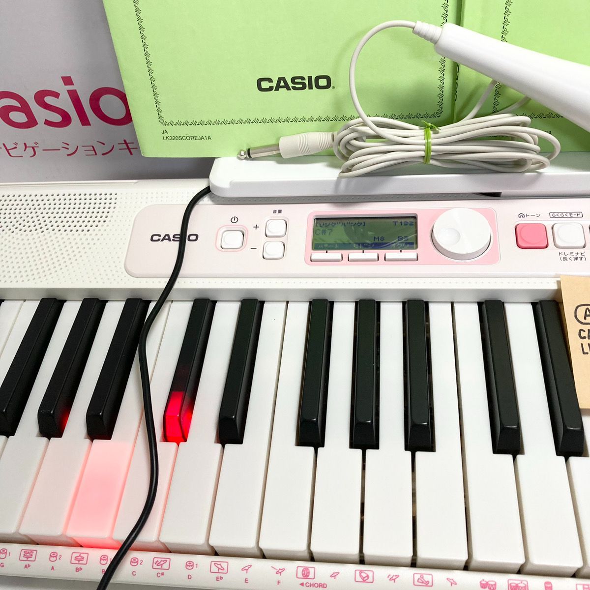 CASIO カシオ 光ナビゲーションキーボード LK-320 2021年発売モデル
