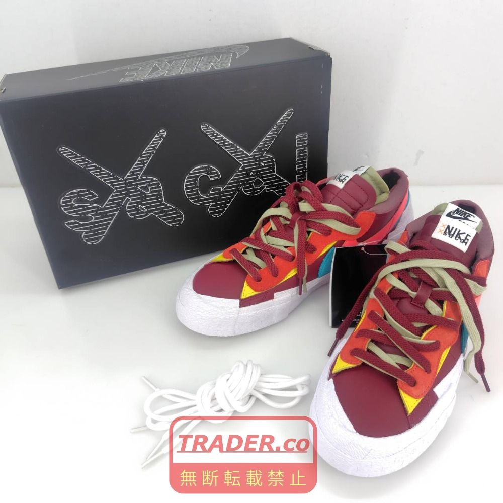 05w21591 KAWS × sacai × NIKE ブレーザー ロー BLAZER LOW ボルドー 28.0cm US10 UK9 メンズ スニーカー DM7901-600 【中古品】