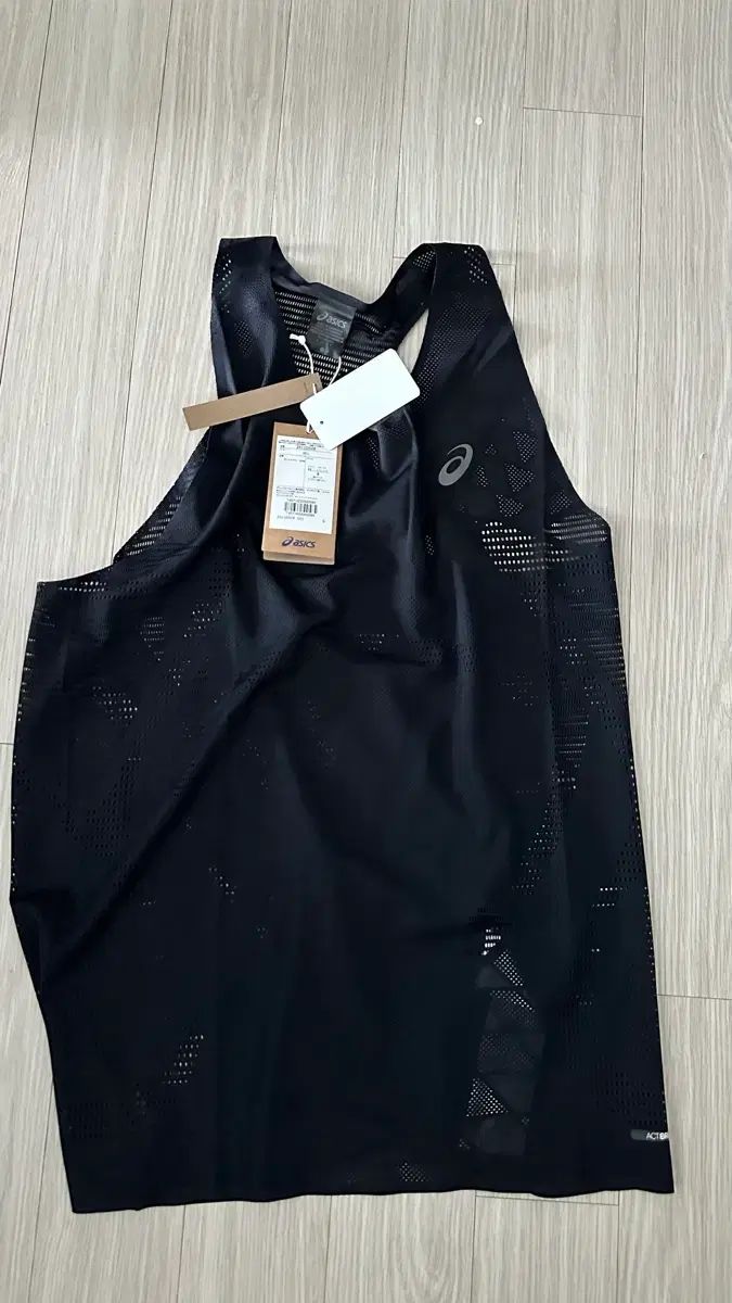 アシックス メタラン シングレット S