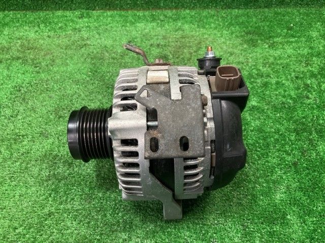 ヴェルファイア ANH25W オルタネーター・ダイナモ 2.4Z 4WD 7人 27060-28341 202