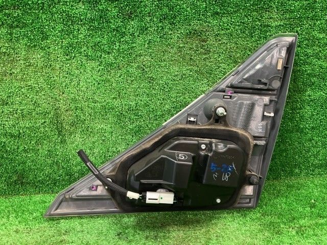 車 ヴェルファイア ANH25W 左フィニッシャーパネル 2.4Z 4WD 7人 