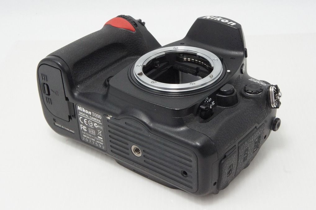 Nikon ニコン D200 ボディ デジタル一眼レフカメラ 260518b - メルカリ