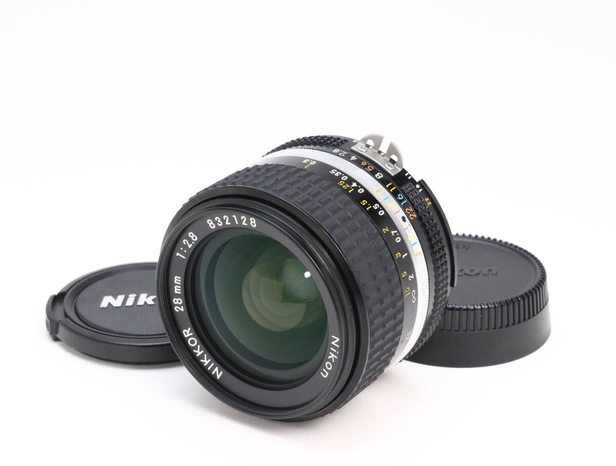 A (美品) Nikon ニコン NIKKOR Ai-S 28mm F2.8 SICコーティング 83万