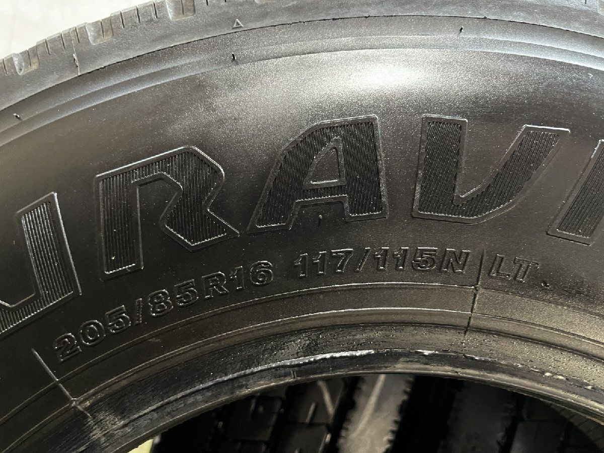 BS DURAVIS R207 205/85R16 117/115N LT 16インチ ライトトラック用 夏 
