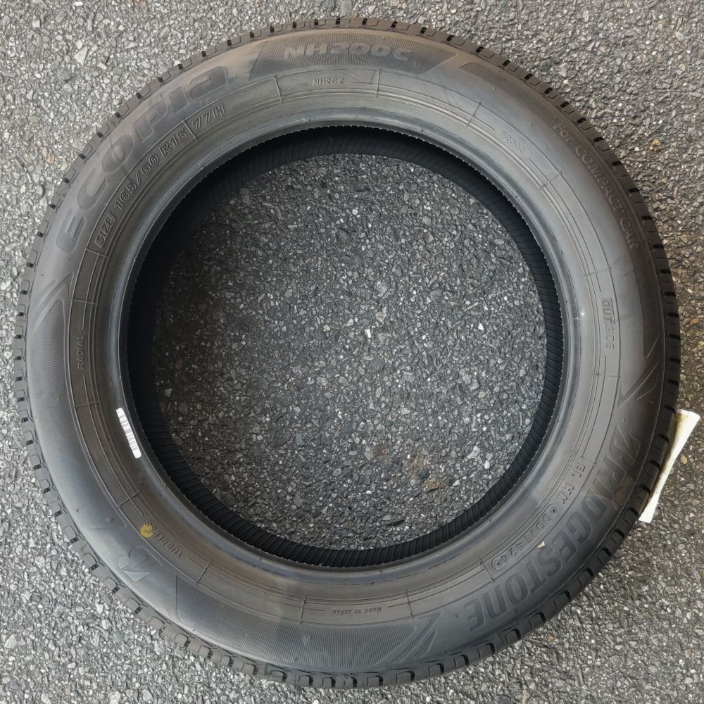 新品未使用倉庫保管品 サマータイヤ ブリヂストン ECOPIA NH200C 165/60R15 77H 1本