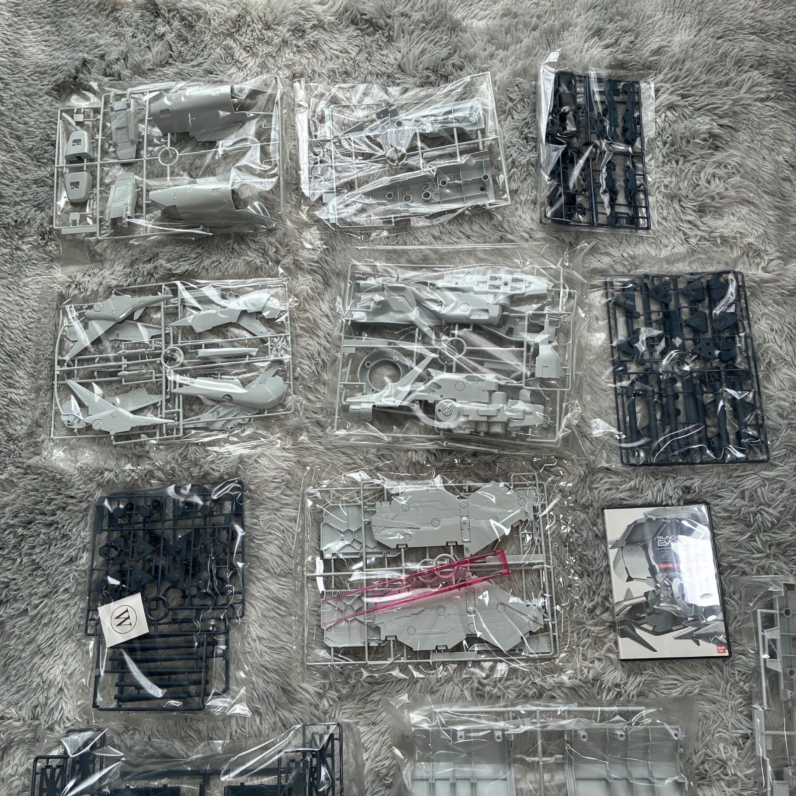バンダイ HGUC 1/144 ガンダムGP03 デンドロビウム プラモデル 初回