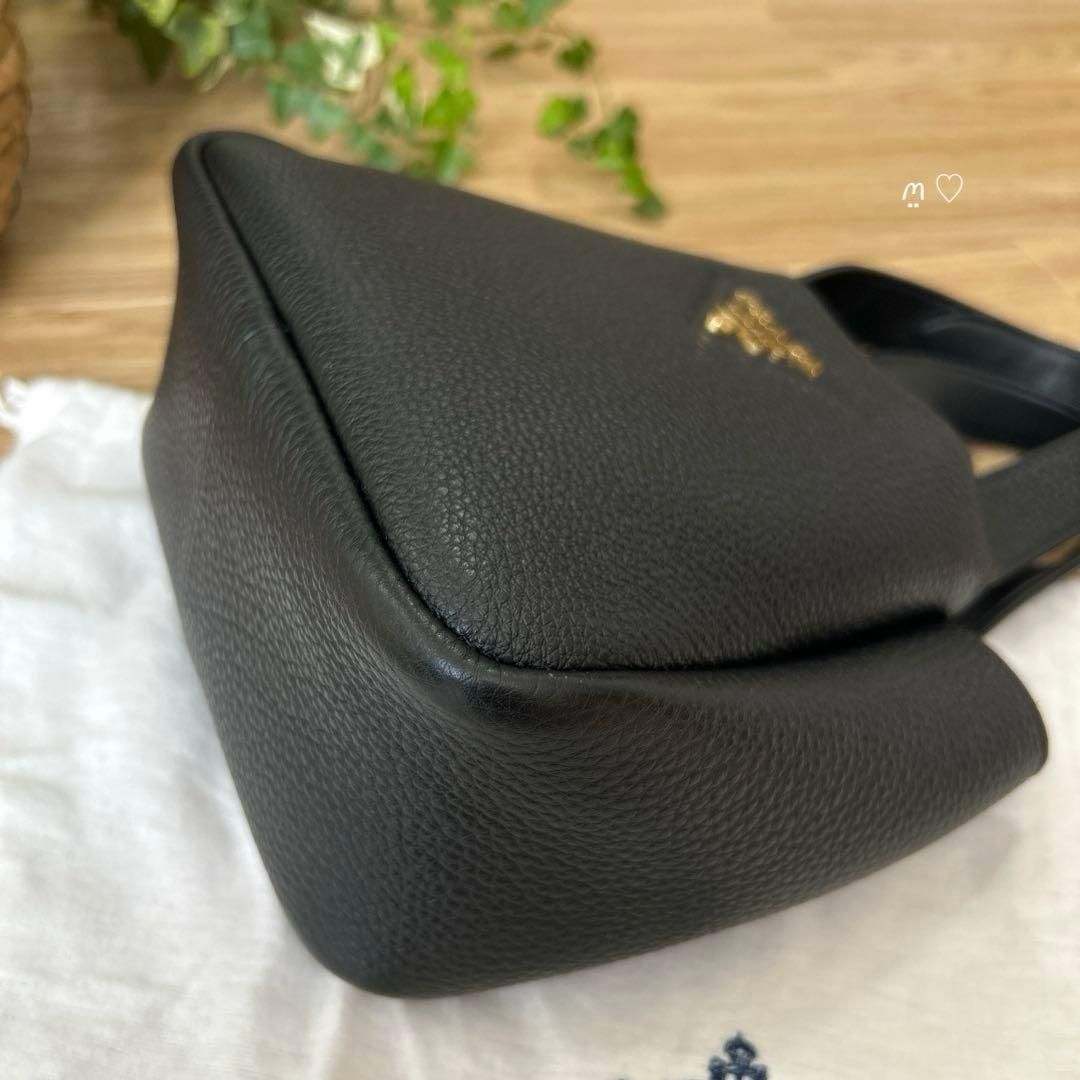 PRADAプラダ レザーミニハンドバッグ 1BA349 ヴィッテロダイノ 現行品