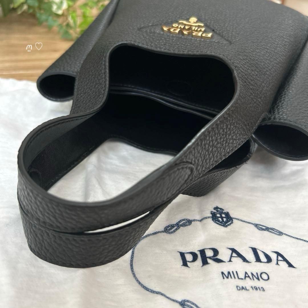 PRADAプラダ レザーミニハンドバッグ 1BA349 ヴィッテロダイノ 現行品