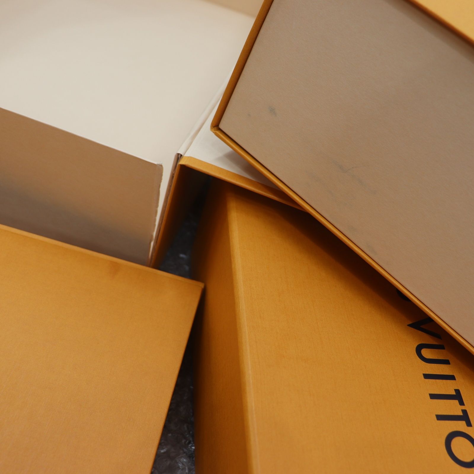 IT8U5P896DFS LOUIS VUITTON ルイヴィトン BOX 空き箱 ショッパー 純正