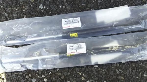 トヨタ 純正品 エスティマ ACR5# 16/05～ リヤ リア バックドアステー ダンパー 左右セット パワーバックドア有り