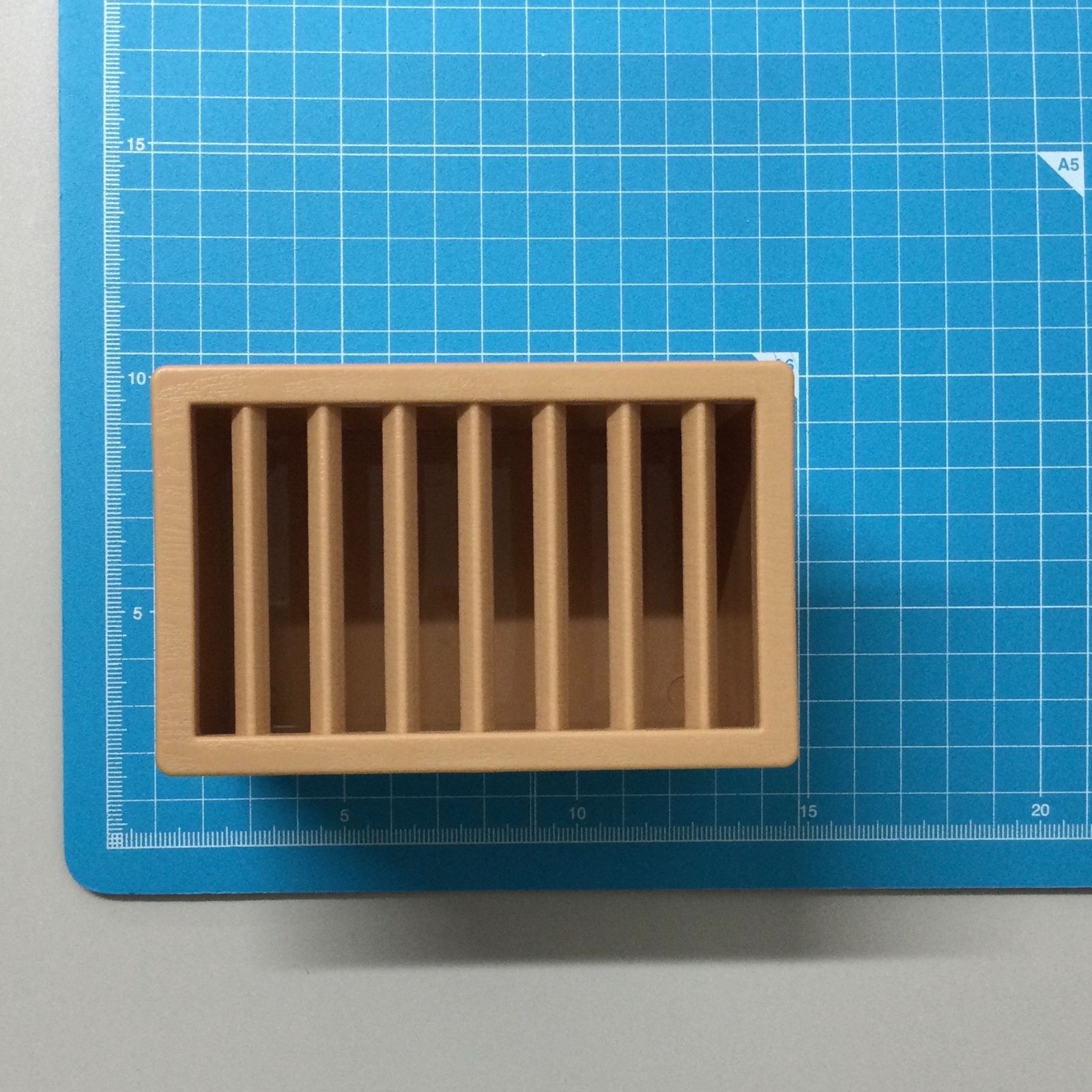賽銭箱 ZAK410-0006【新品・未使用品】ミニチュア 賽銭箱 ベージュ＆ブラウン