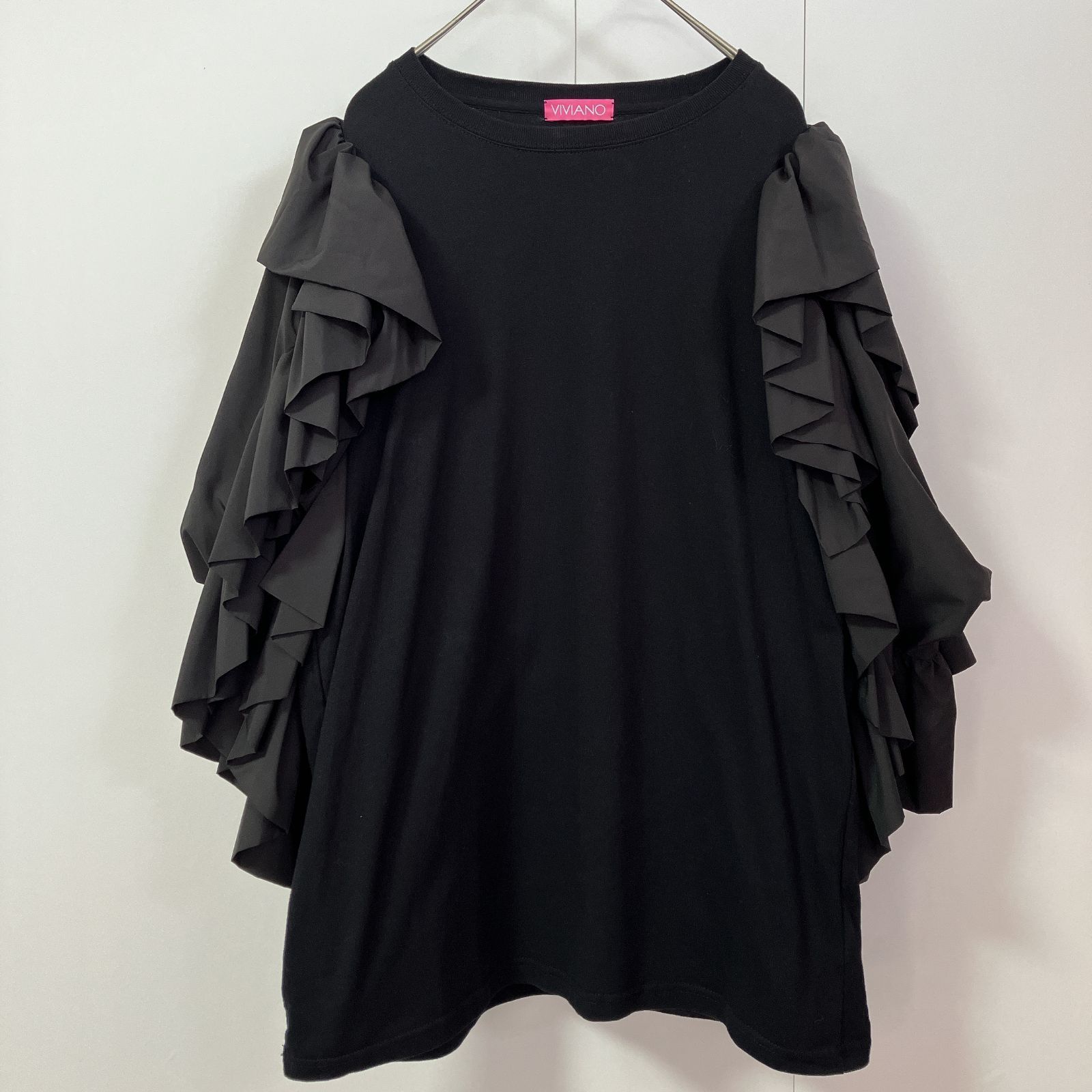 【希少】VIVIANO ヴィヴィアーノ ruffle sleeve フリル スリーブ Tシャツ サイズL ブラック　　　　T-392