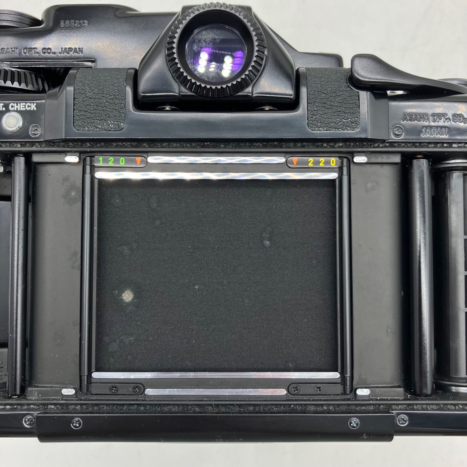 UA809【お買い得】ペンタックス 中判フィルムカメラ PENTAX67 TAKUMA レンズ込み UA809【お買い得】ペンタックス 中判フィルムカメラ PENTAX67 TAKUMA レンズ込み