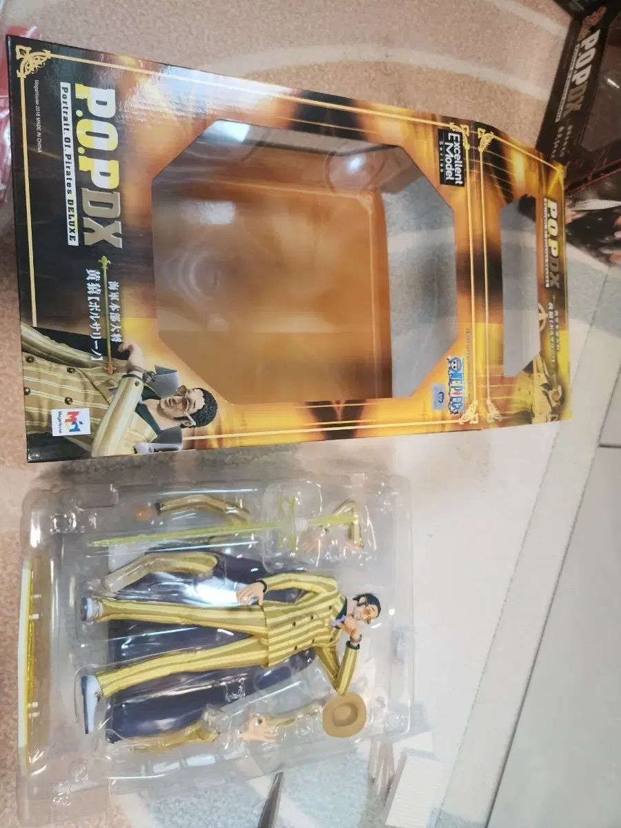 ONE PIECE 海軍 必須アイテム 黄猿 出品