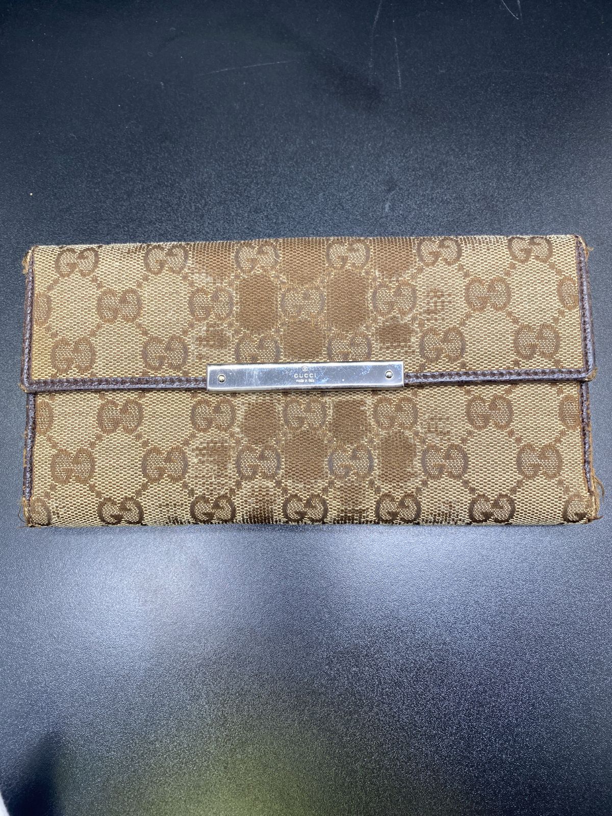 グッチ 　 長財布 B26051656