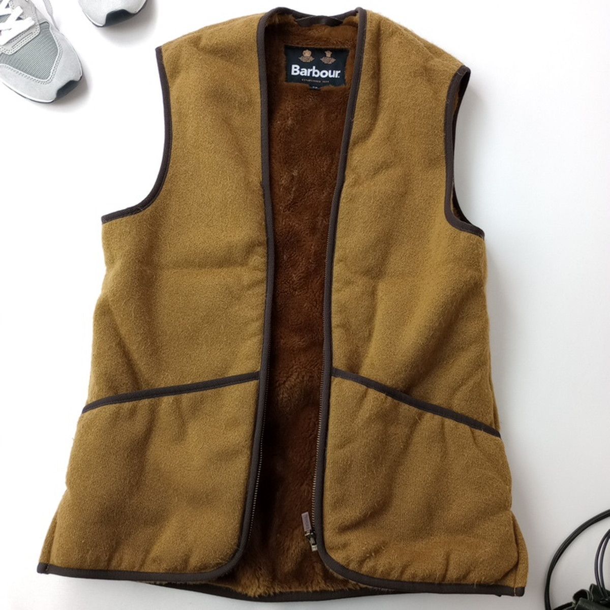 Barbour ライナーリバーシブルベスト　レジ　サイズ40 ブラウン BARBOUR バブアー WARM PILE WAISTCOAT ZIP-IN LINER - BROWN ライナー