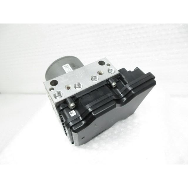 R1年 セレナ ハイウェイスター GFC27 ABSアクチュエーター 47660-5TS1C 208496 4827 R1年 セレナ ハイウェイスター GFC27 ABSアクチュエーター 47660-5TS1C 208496 4827
