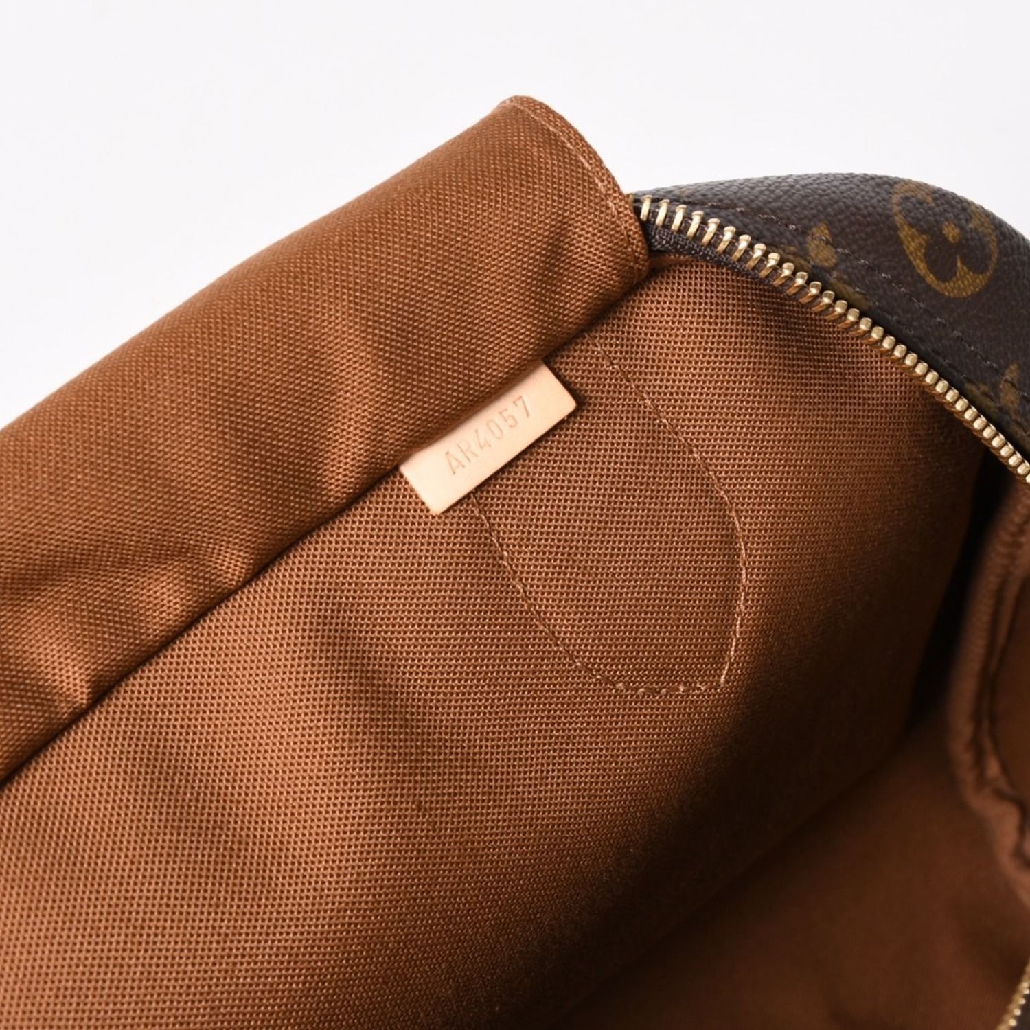 極美品 LOUIS VUITTON ルイヴィトン モントルグイユGM ショルダー