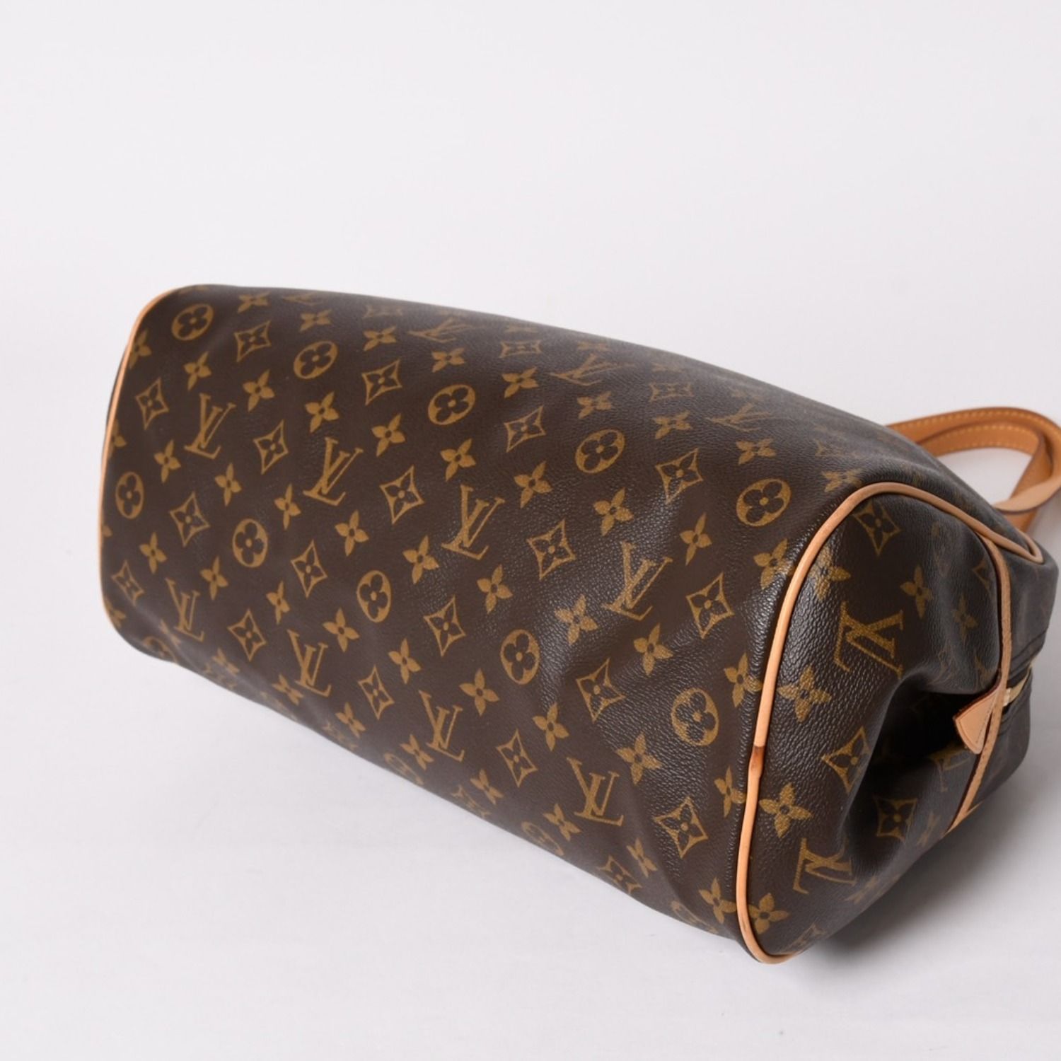 極美品 LOUIS VUITTON ルイヴィトン モントルグイユGM ショルダー 
