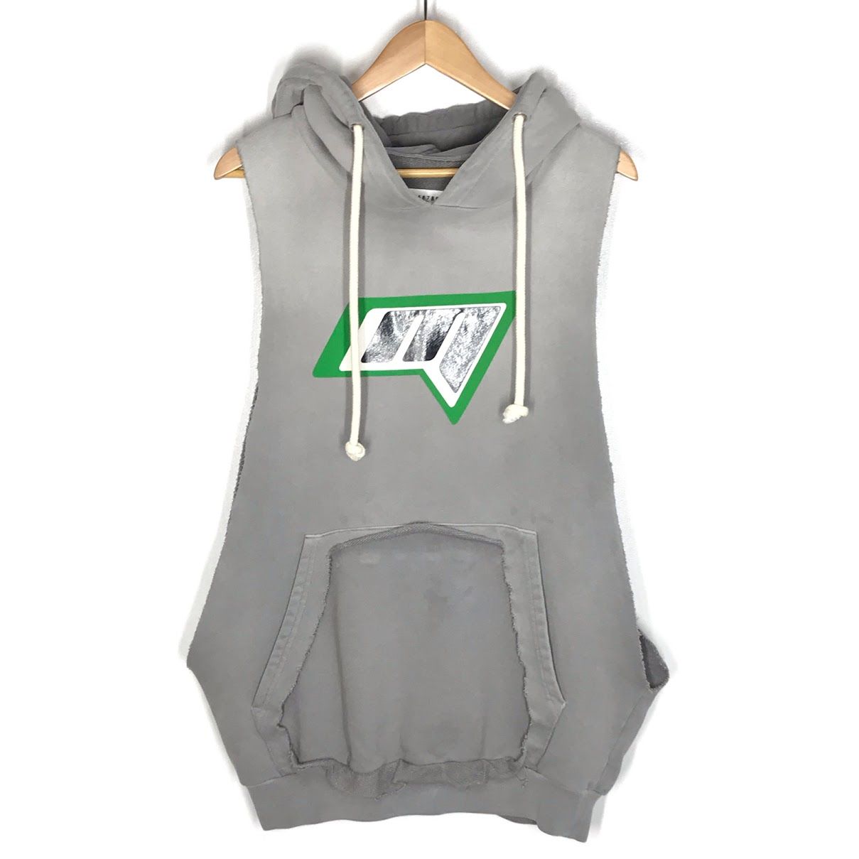 【倉吉店】 中古 Maison Margiela | メゾンマルジェラ タンクトップ 2019 カットオフノースリーブパーカー S50GU0086 グレー サイズ：44 【108】