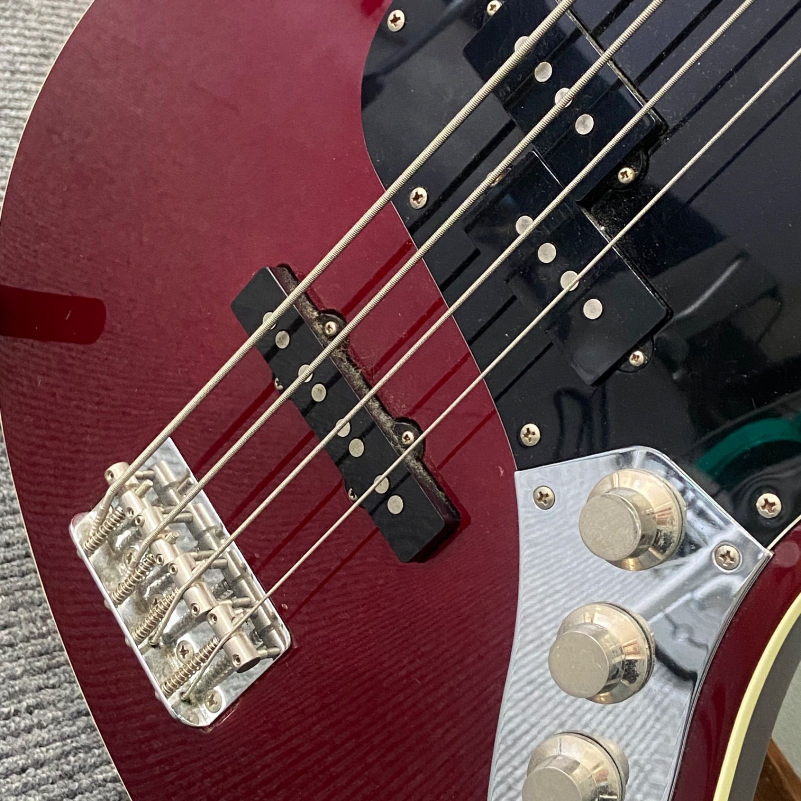 ベースボディ FenderエアロダインPU＋NBハムバッカー ジャンク品 ベースボディ FenderエアロダインPU＋NBハムバッカー ジャンク品