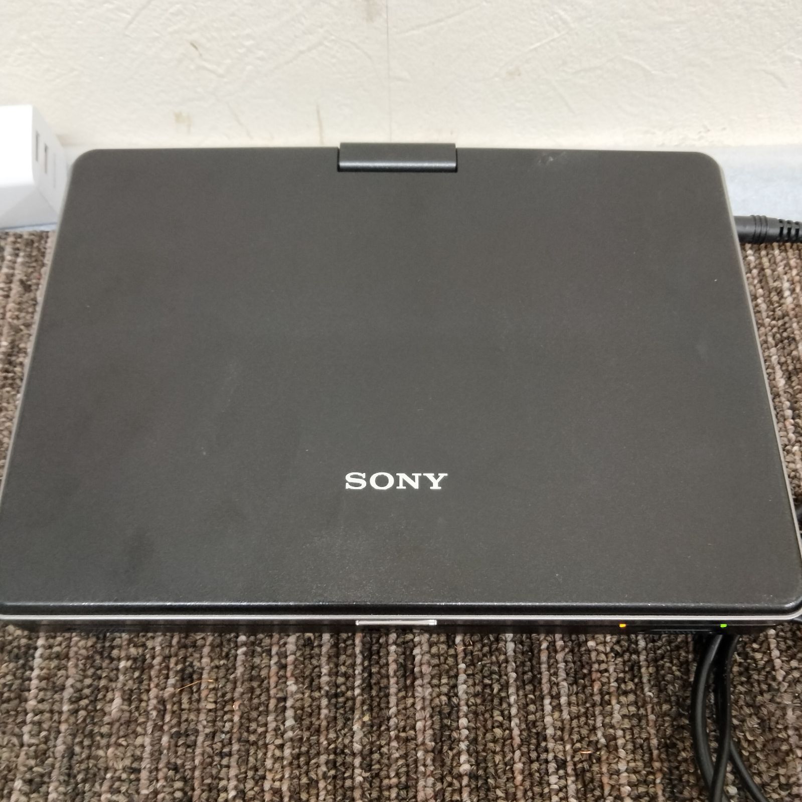 N-7152] ソニー ワンセグチューナー内蔵ポータブルDVDプレーヤー DVP