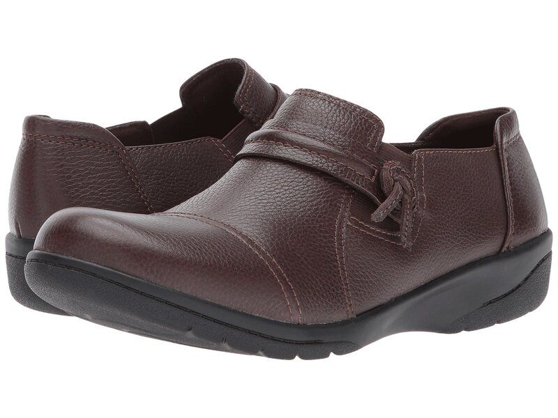 クラークス レディース シューズ スリッポン・ローファー Clarks Cheyn Madi Dark Brown Tumb ブラウン