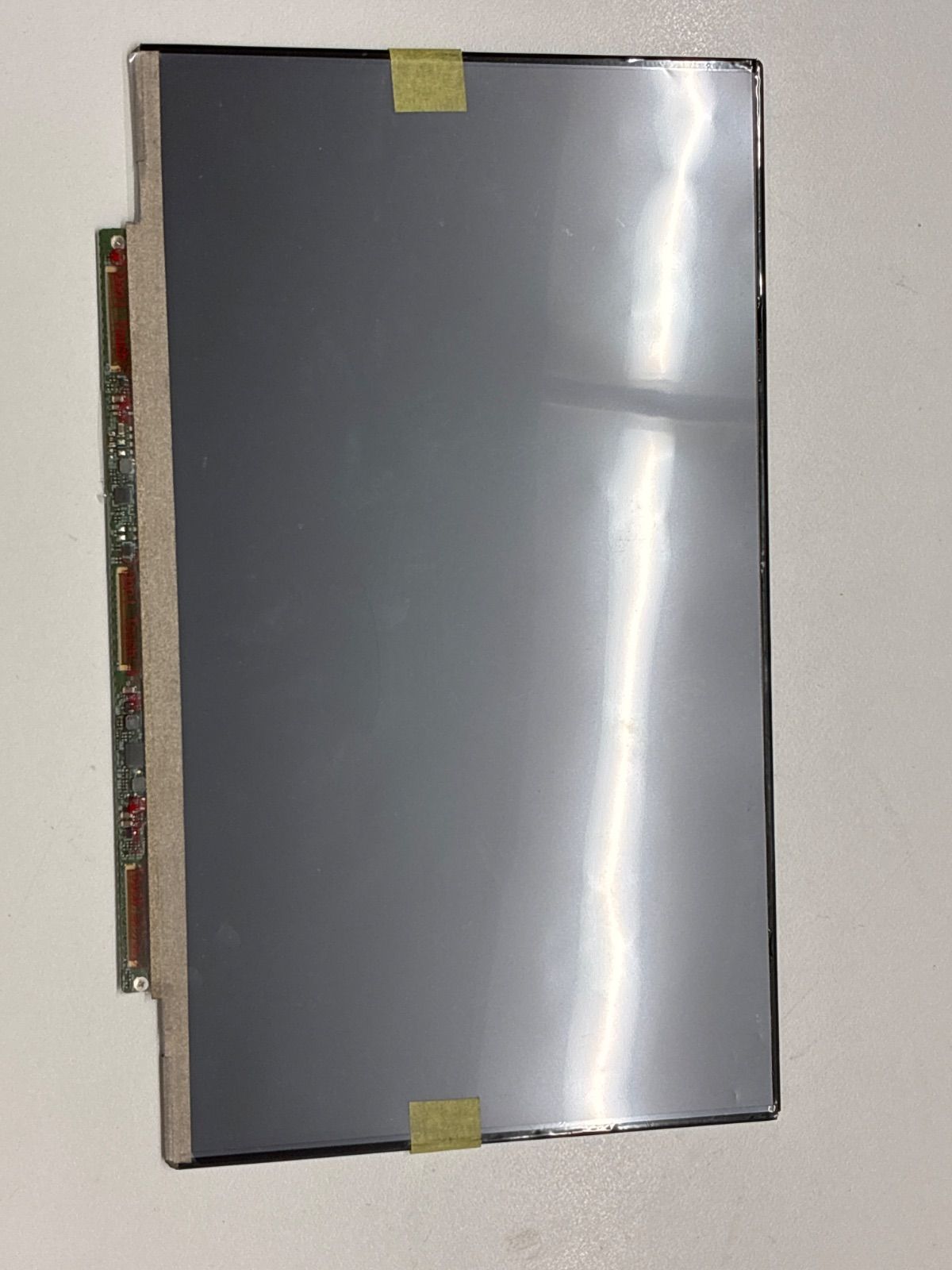 LG Display LP133WH2(TL)(M4) 13.3型 液晶パネル 未使用に近い 長期 