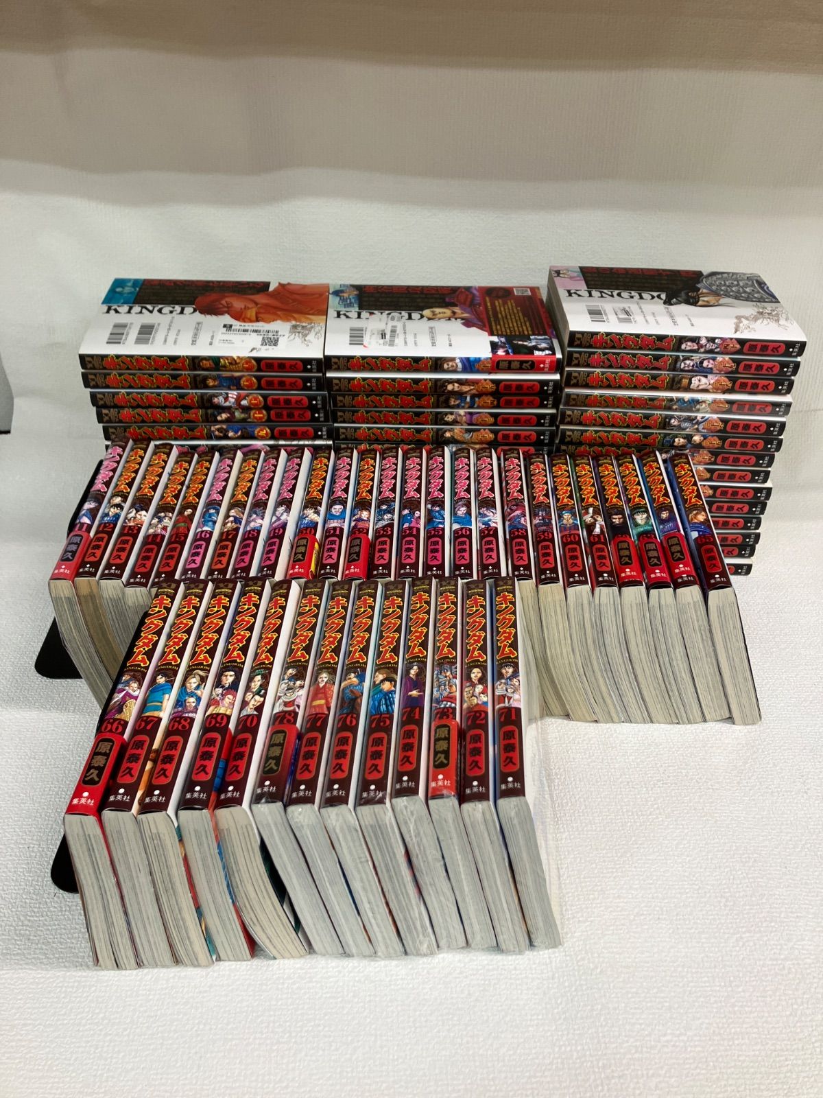 キングダム25~78巻セット ☆【未開封あり】キングダム 1～78巻 コミック全巻セット《HV26A》 ※2