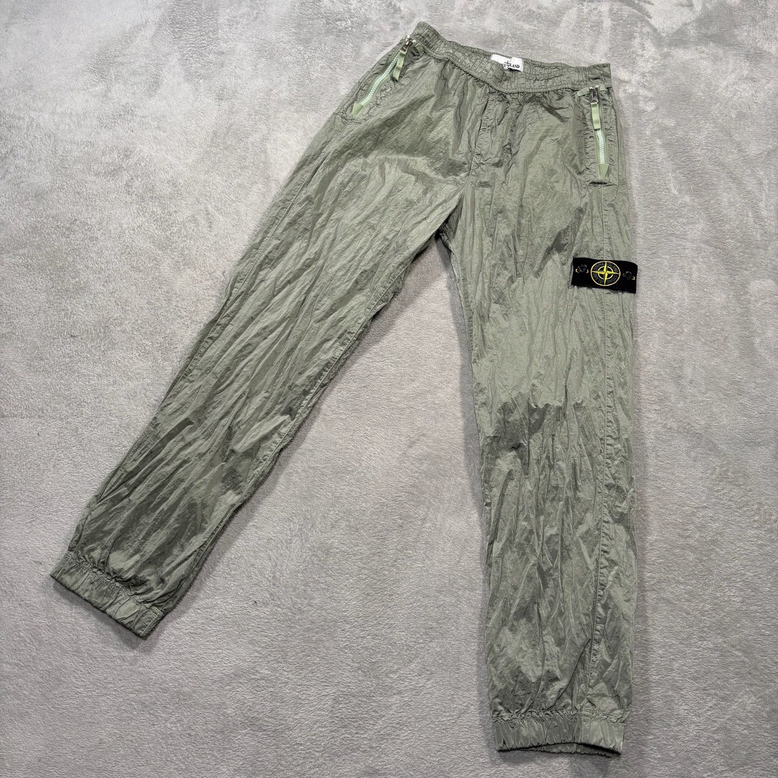 STONE ISLAND ストーンアイランド NYLON METAL IN ECONYLON PANTS