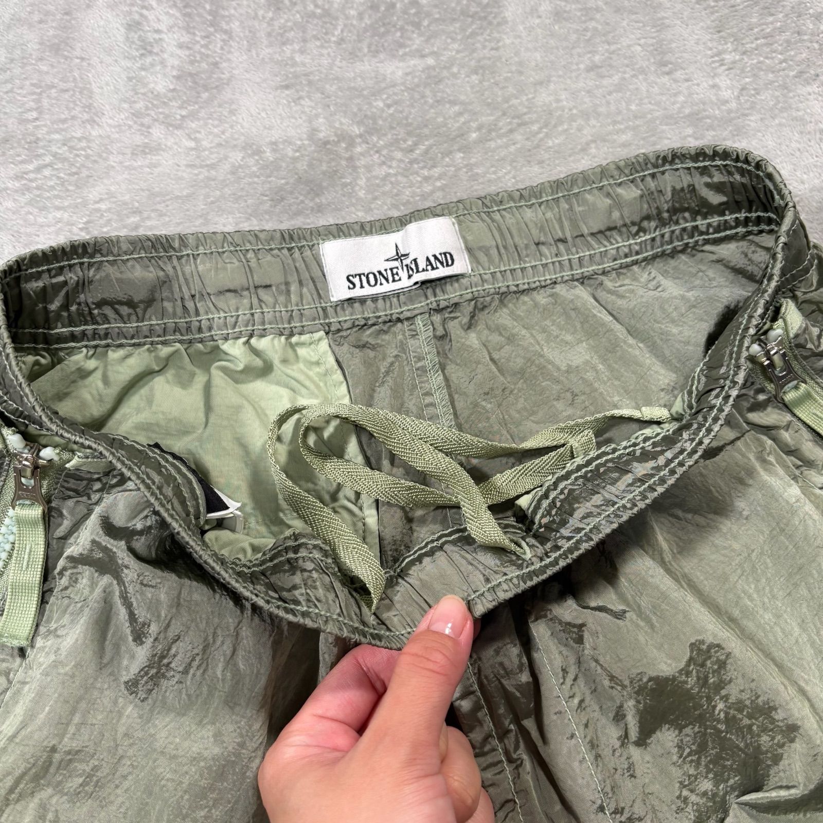 STONE ISLAND ストーンアイランド NYLON METAL IN ECONYLON PANTS