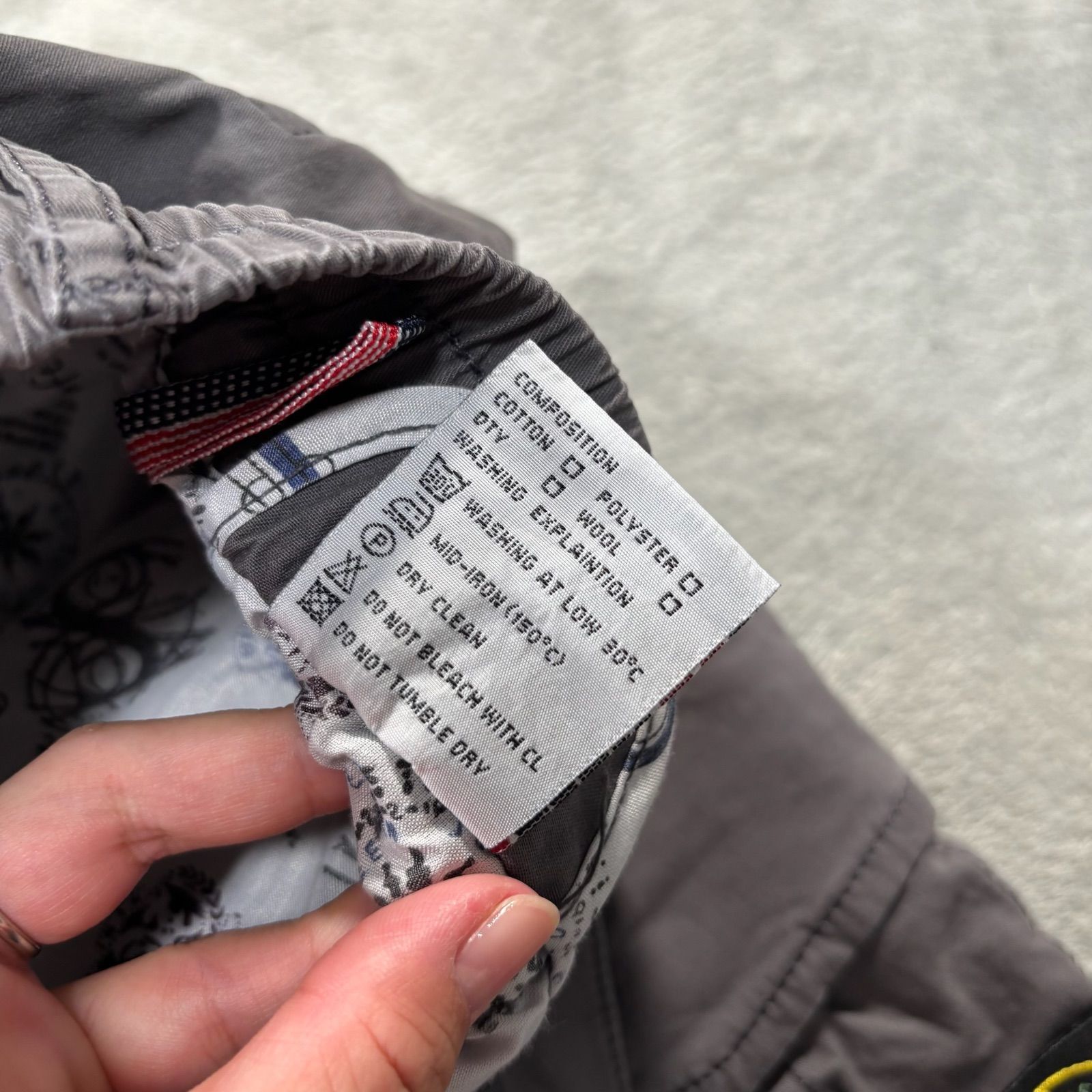 新古品 タグ付き STONE ISLAND ストーンアイランド カーゴパンツ 