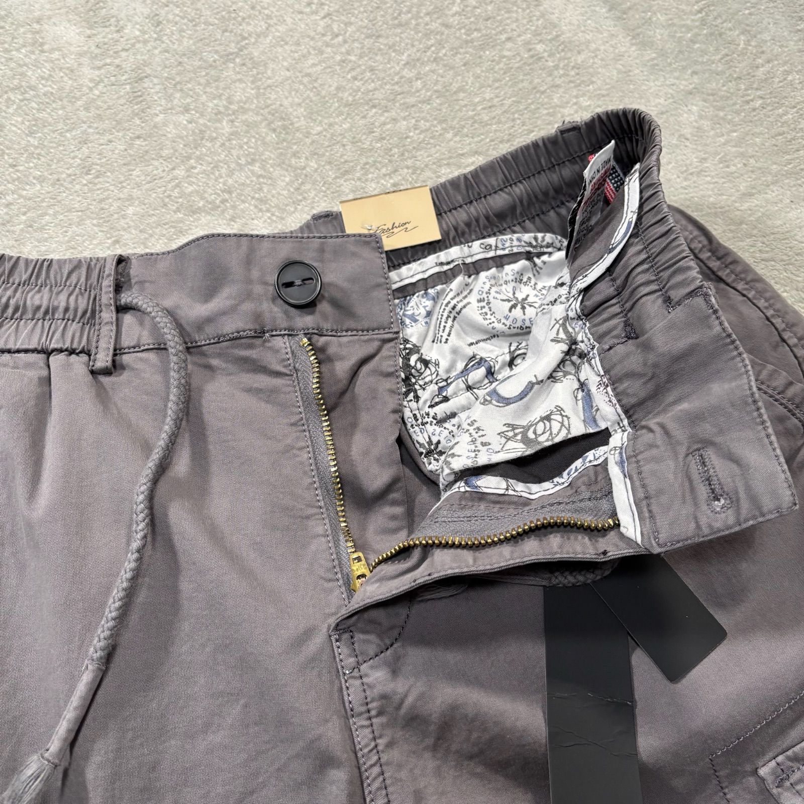 新古品 タグ付き STONE ISLAND ストーンアイランド カーゴパンツ