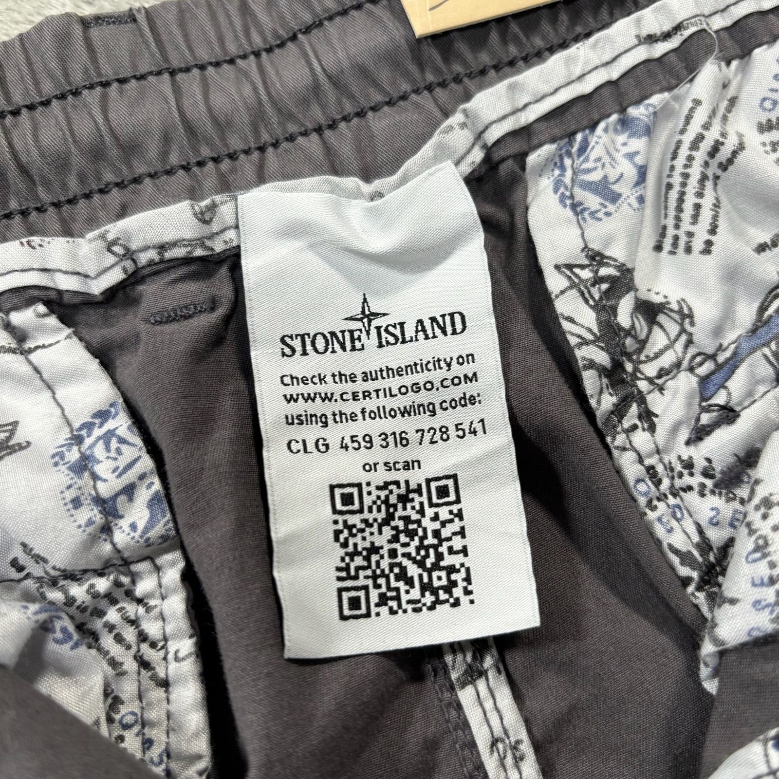 新古品 タグ付き STONE ISLAND ストーンアイランド カーゴパンツ 