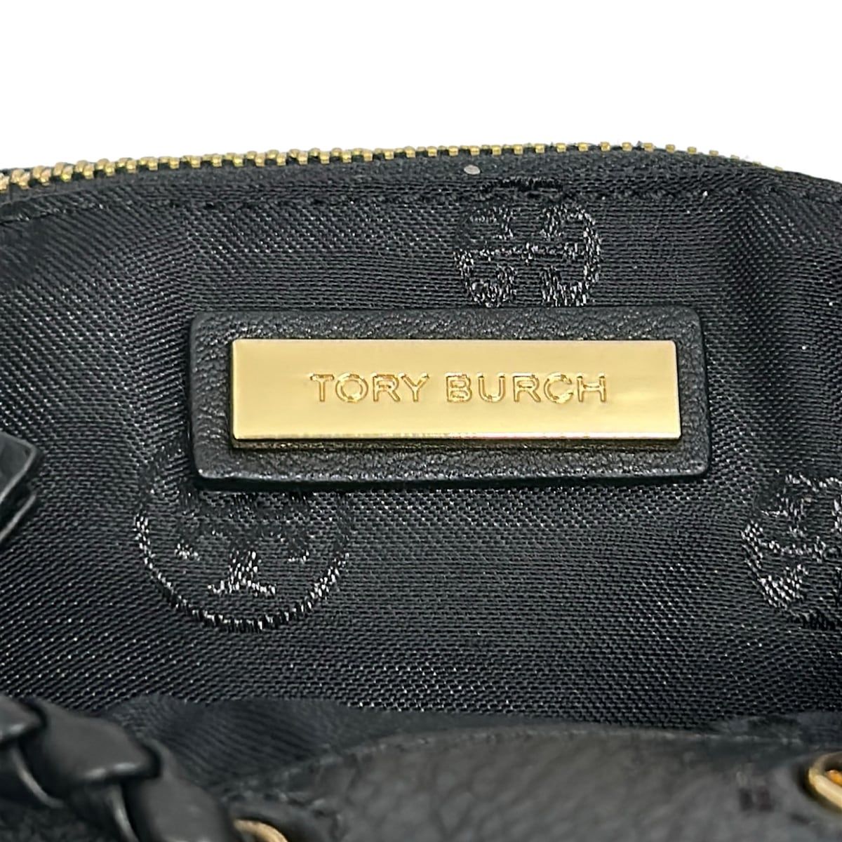 TORY BURCH(トリーバーチ) リュックサック 黒 タッセル レザー - メルカリ