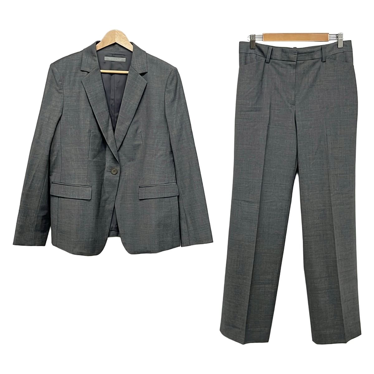 theory luxe(セオリーリュクス) レディースパンツスーツ レディース - グレー 肩パッド